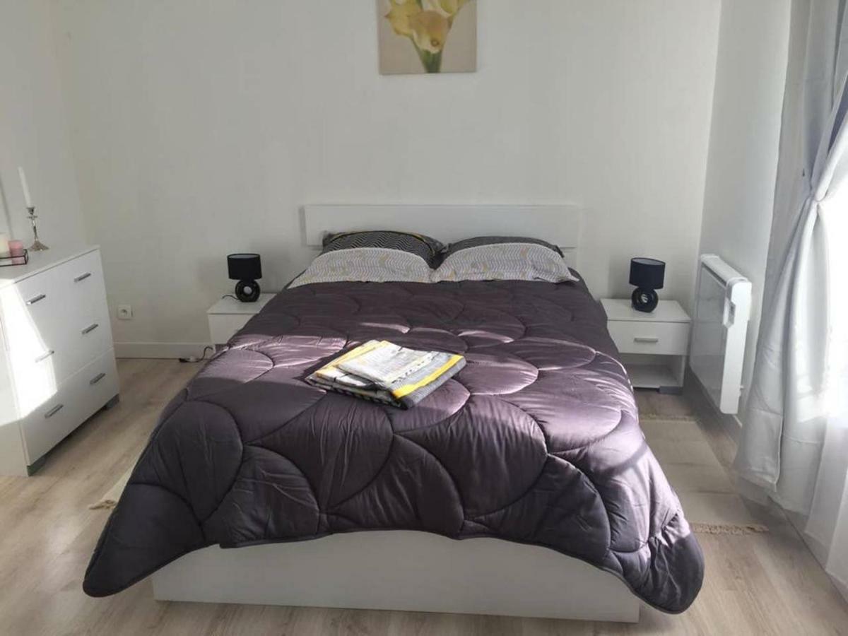 Duplex Agreable Et Calme Apartment Chateau-Thierry Bagian luar foto
